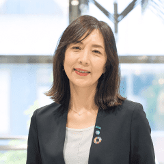 安井 和代